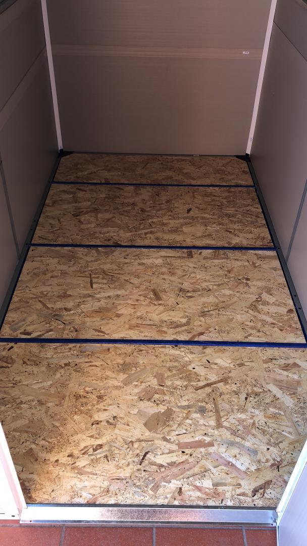 Anbau-Gartenhaus aus beigem Harz, 3,55 m², inkl. Fundament-Kit - JOBU